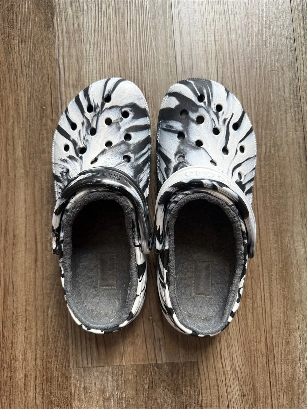 CROCS Classic Clog - Black & White Marble with lined interior for warmth